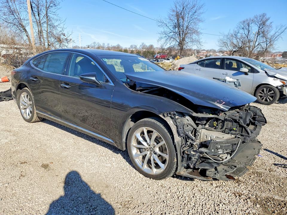 Photo 4 from auction – 2018 LEXUS LS 500 with VIN JTHC5LFFXJ5002675