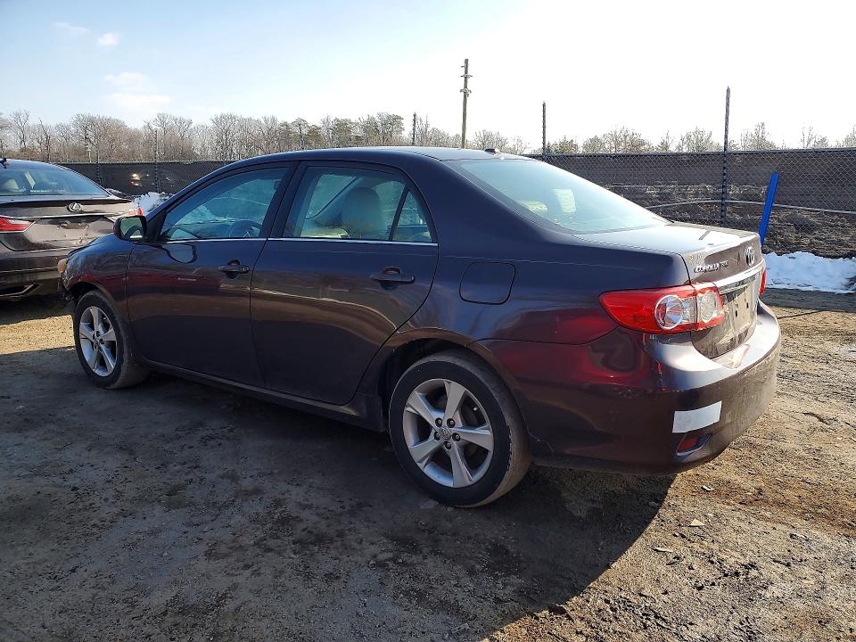 Photo 2 from auction – 2013 TOYOTA COROLLA with VIN 2T1BU4EE7DC099646