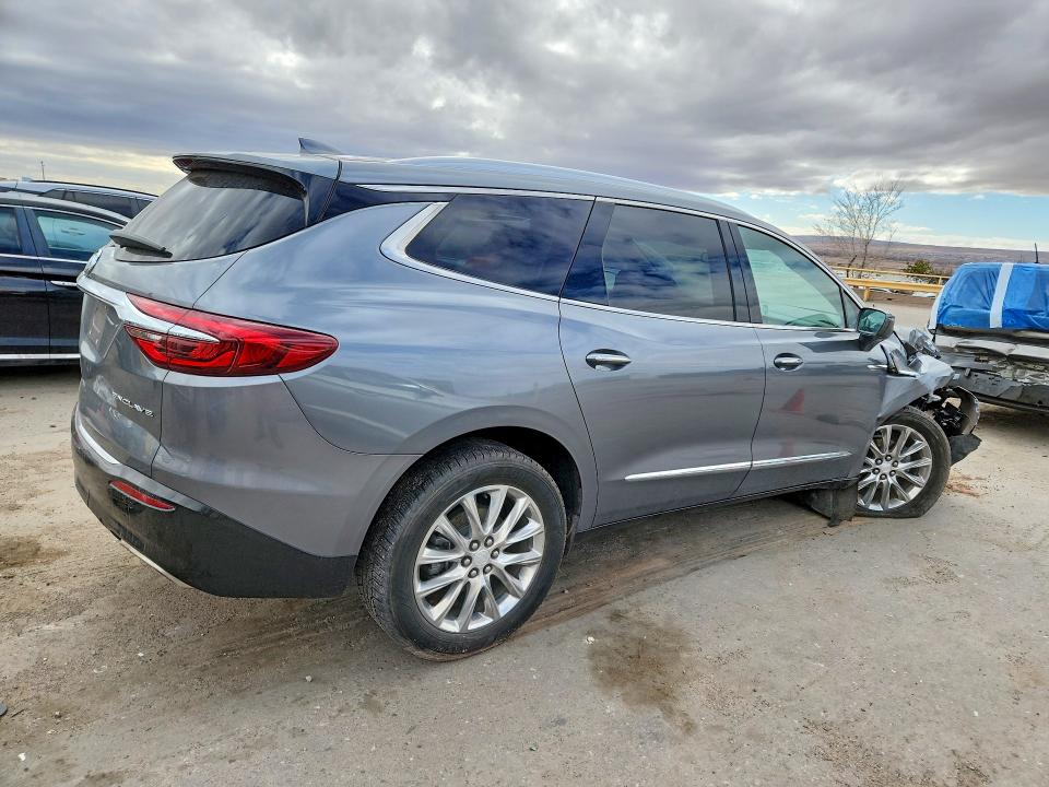 صورة رقم 3 من المزاد - 2018 BUICK ENCLAVE مع VIN 5GAERCKW2JJ203645