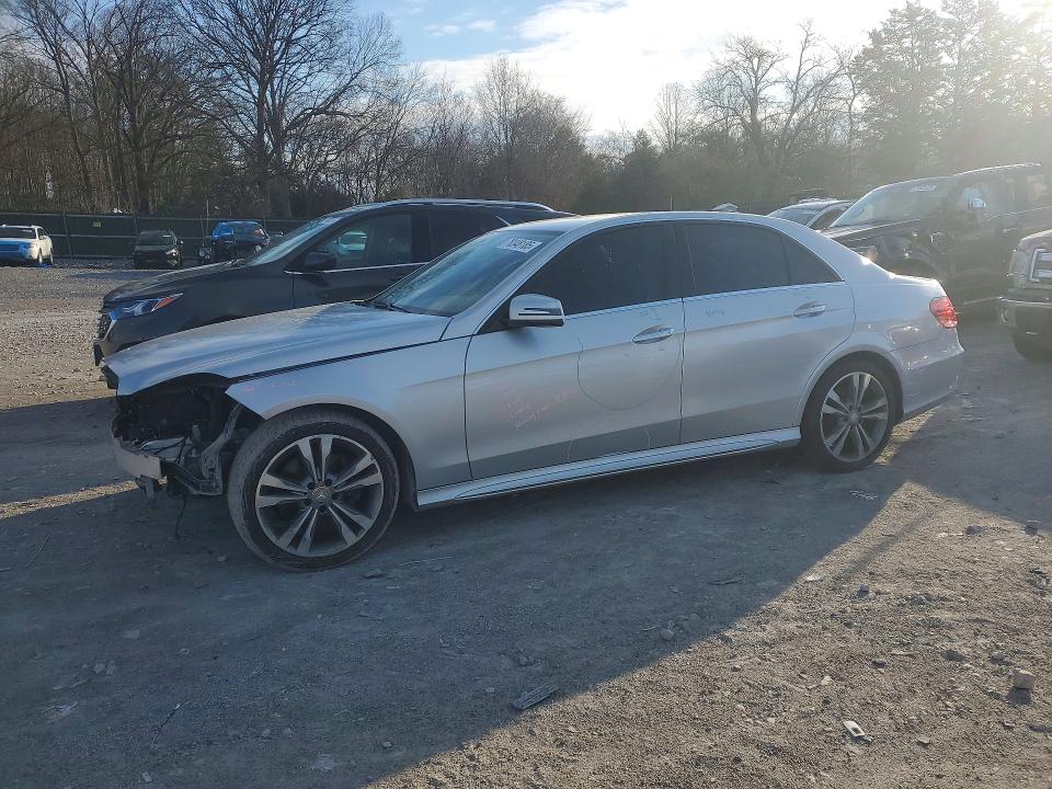 MERCEDES-BENZ E 2016 with VIN WDDHF5KBXGB194294 - Photo from auction