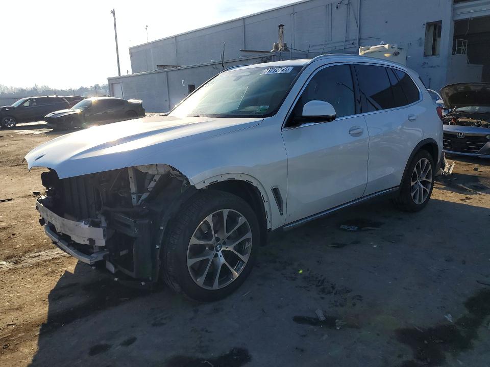 BMW X5 XDRIVE4 2019 with VIN 5UXCR6C54KLK79532 - Photo from auction