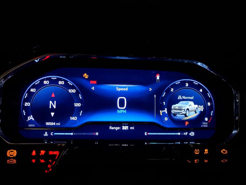Фото 9 с аукциона – 2023 CHEVROLET SILVERADO с VIN 3GCUDEED8PG359262