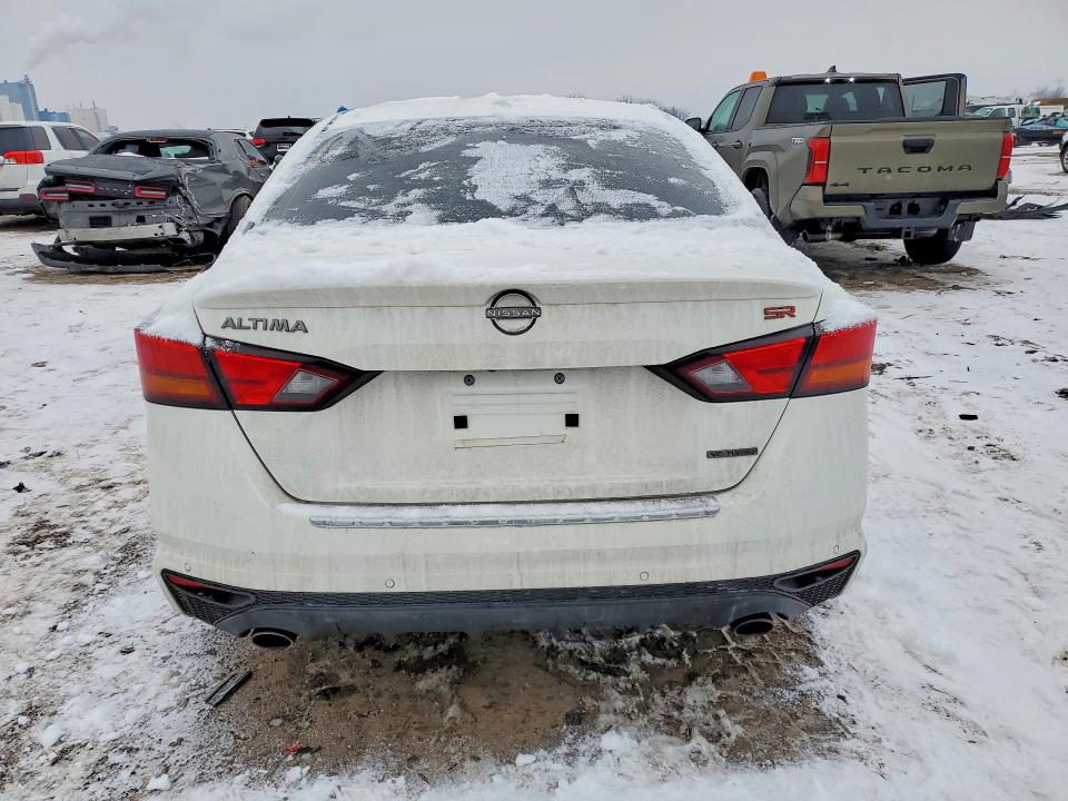 Photo 6 from auction – 2023 NISS ALTIMA with VIN 1N4AL4CV3PN420218