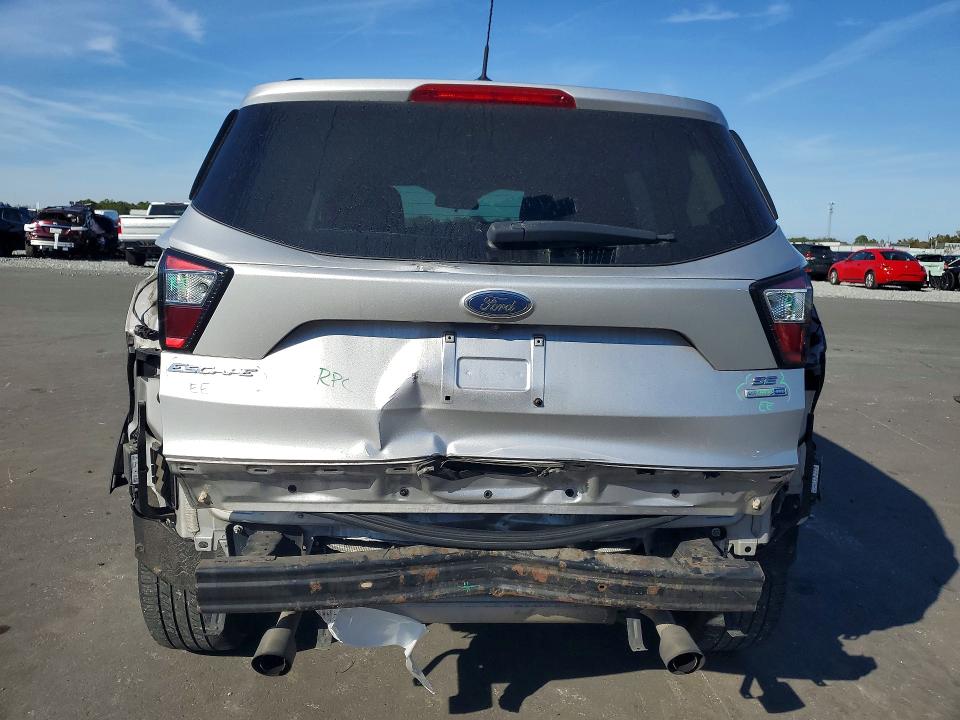 Photo 6 from auction – 2017 FORD ESCAPE with VIN 1FMCU9GD5HUD25094