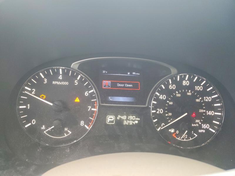 Photo 9 from auction – 2015 NISSAN PATHFINDER with VIN 5N1AR2MNXFC671528