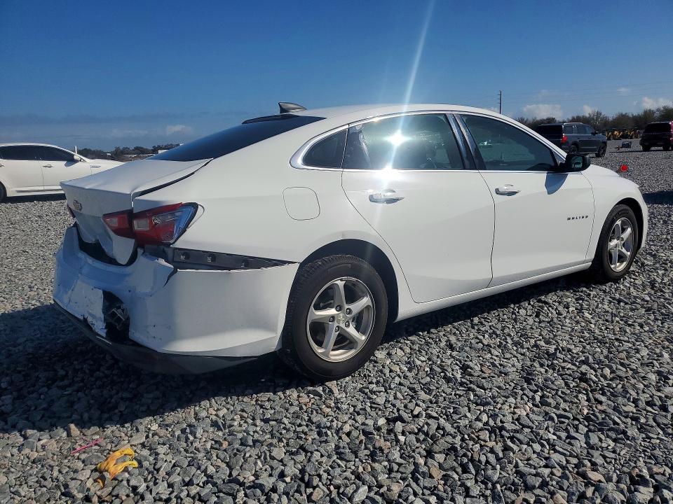 Photo 3 from auction – 2017 CHEVROLET MALIBU with VIN 1G1ZB5ST2HF293732