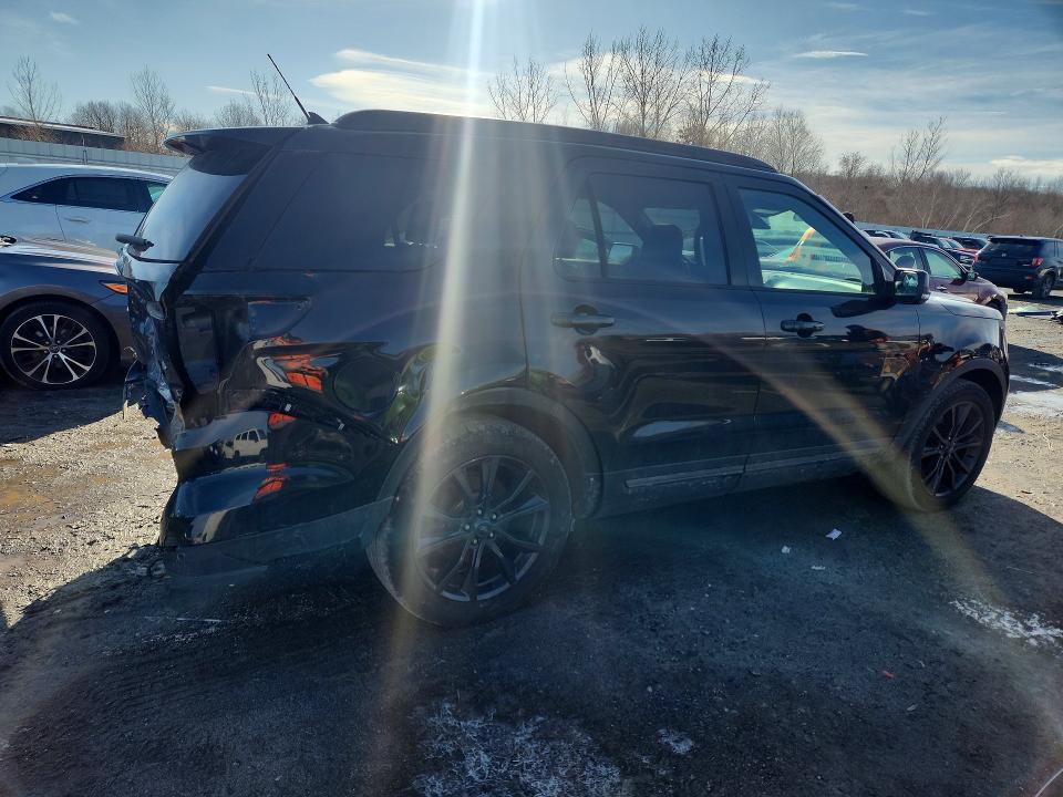Photo 3 from auction – 2018 FORD EXPLORER with VIN 1FM5K8D88JGA22735