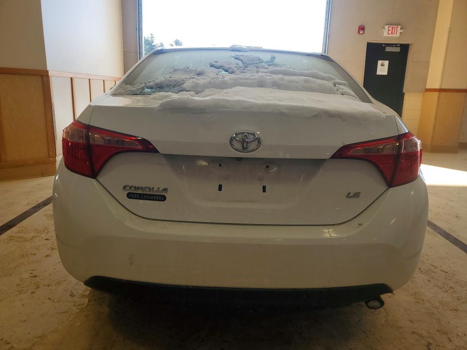 Photo 6 from auction – 2018 TOYOTA COROLLA with VIN 2T1BURHEXJC075250