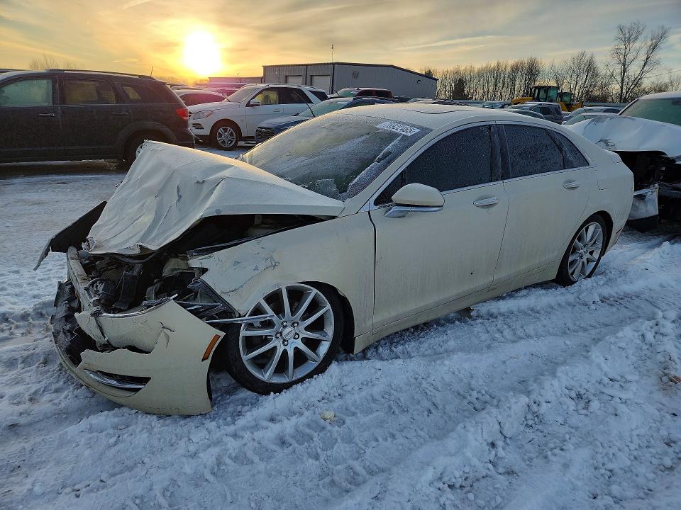 LINCOLN MKZ 2014 with VIN 3LN6L2G97ER835890 - Photo from auction