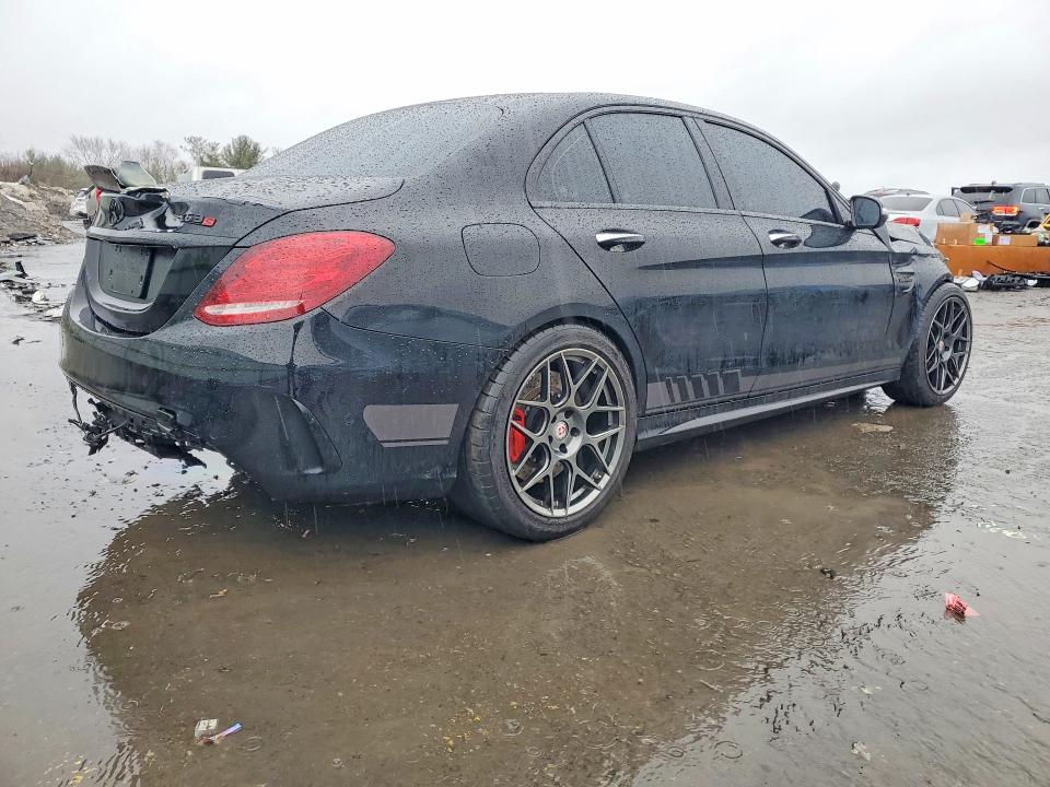 Photo 3 from auction – 2016 MERCEDES-BENZ C with VIN 55SWF8HB9GU100007