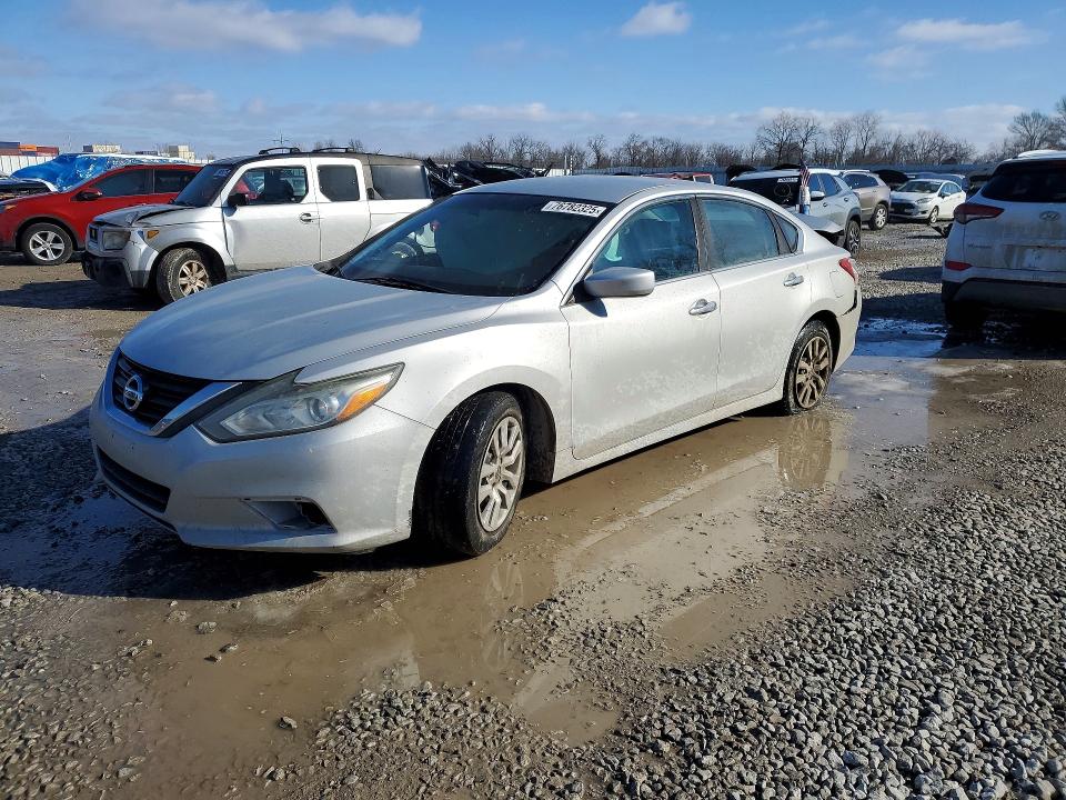 NISSAN ALTIMA 2016 with VIN 1N4AL3AP3GN309117 - Photo from auction