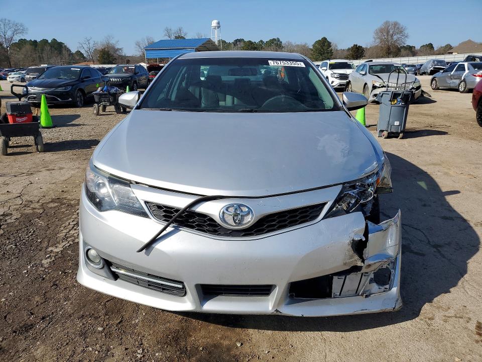 Photo 5 from auction – 2013 TOYOTA CAMRY with VIN 4T1BF1FK7DU295193