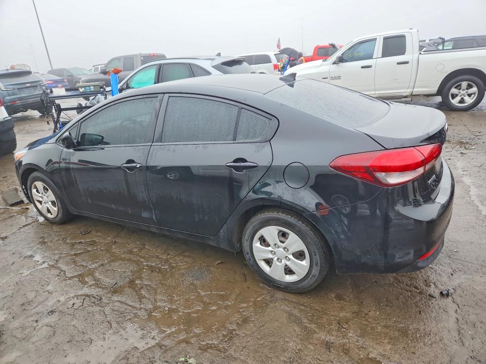 Photo 2 from auction – 2017 KIA FORTE with VIN 3KPFK4A75HE042920