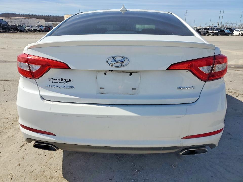 Photo 6 from auction – 2015 HYUNDAI SONATA with VIN 5NPE34AF9FH117482