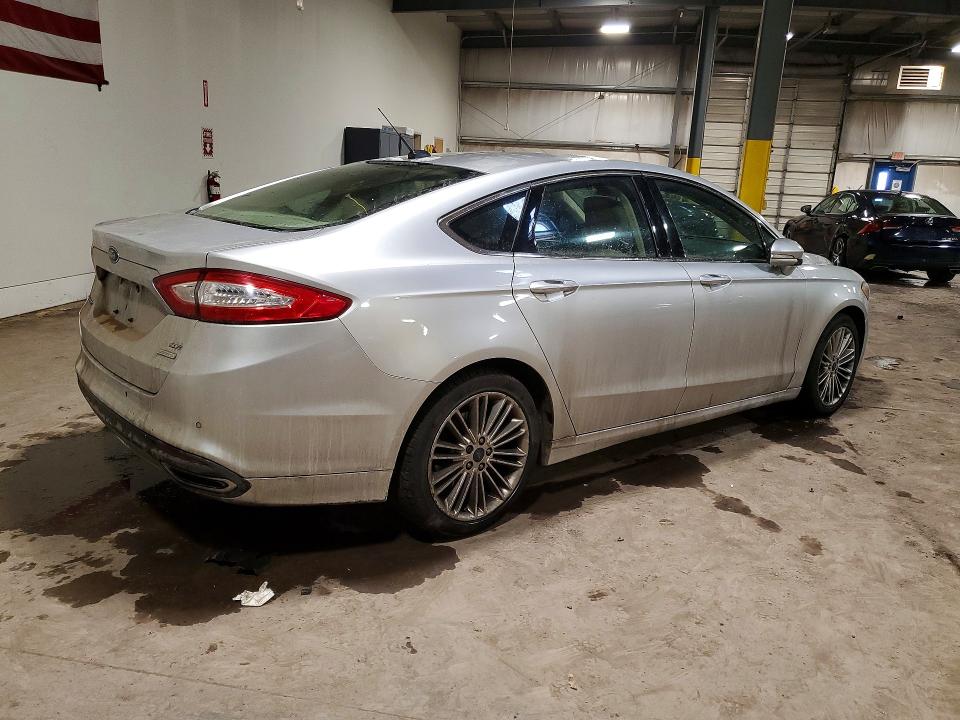 Photo 3 from auction – 2014 FORD FUSION with VIN 3FA6P0H93ER311153