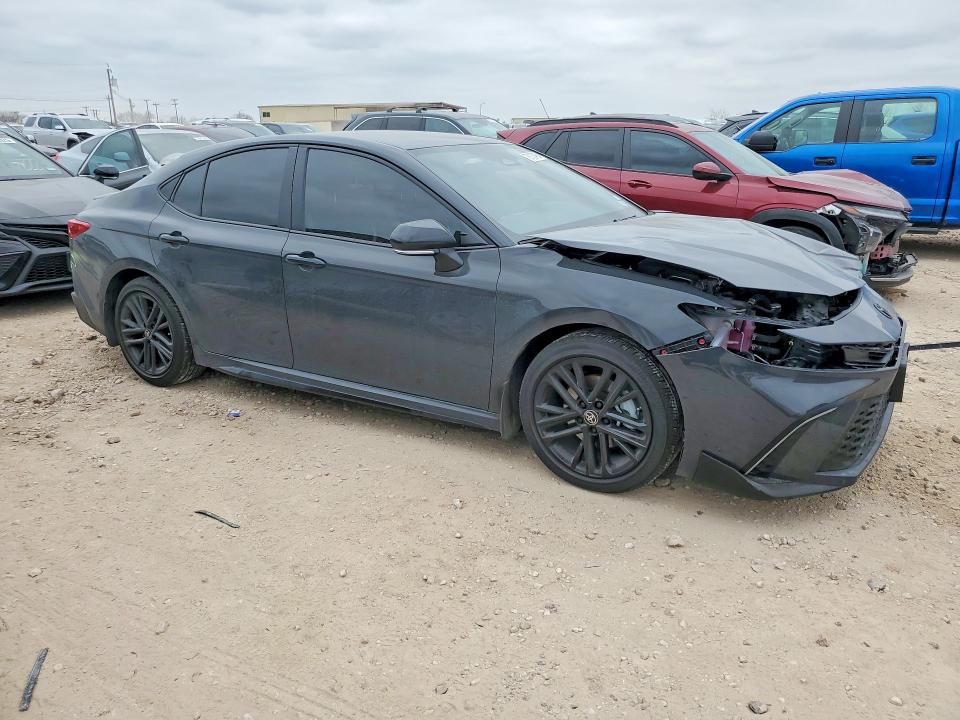 Photo 4 from auction – 2025 TOYOTA CAMRY with VIN 4T1DAACK1SU614175
