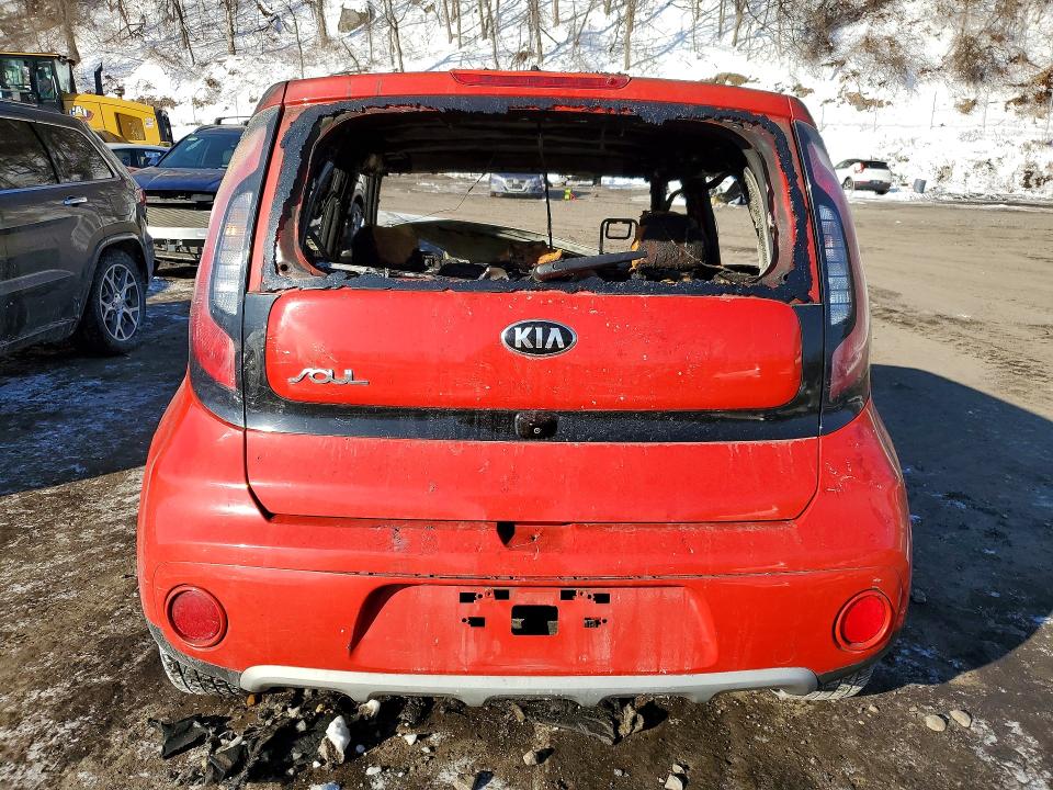 Photo 6 from auction – 2019 KIA SOUL with VIN KNDJP3A5XK7024831