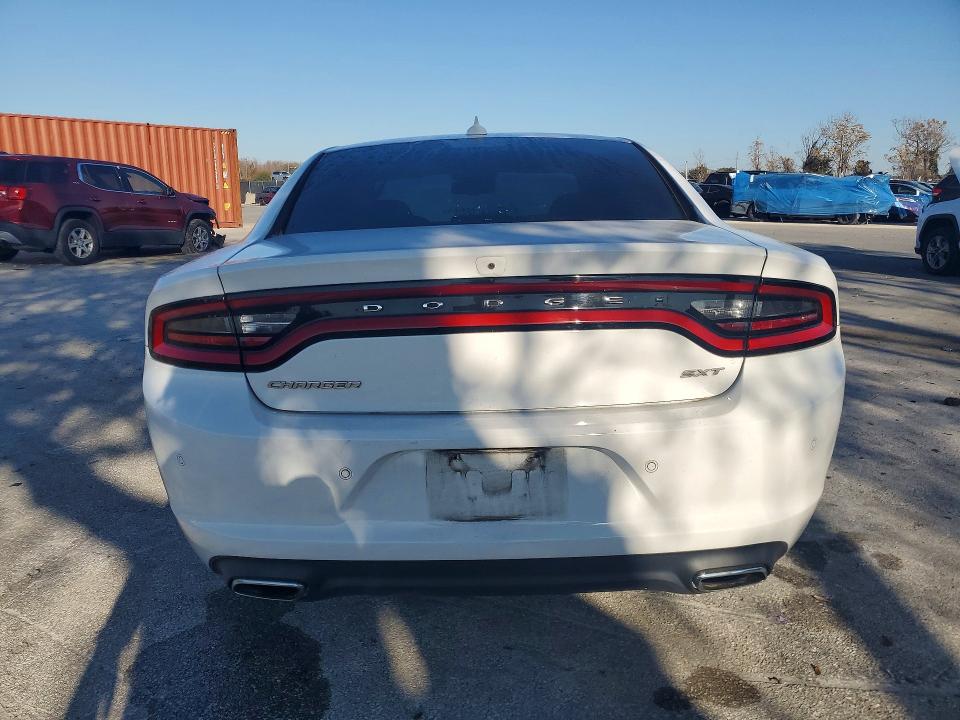 Photo 6 from auction – 2018 DODGE CHARGER with VIN 2C3CDXHG3JH192558