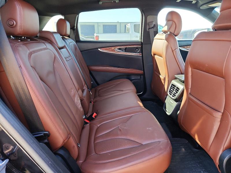 Foto 11 de la subasta – 2018 LINCOLN MKX RESERV con VIN 2LMPJ6LR5JBL41046