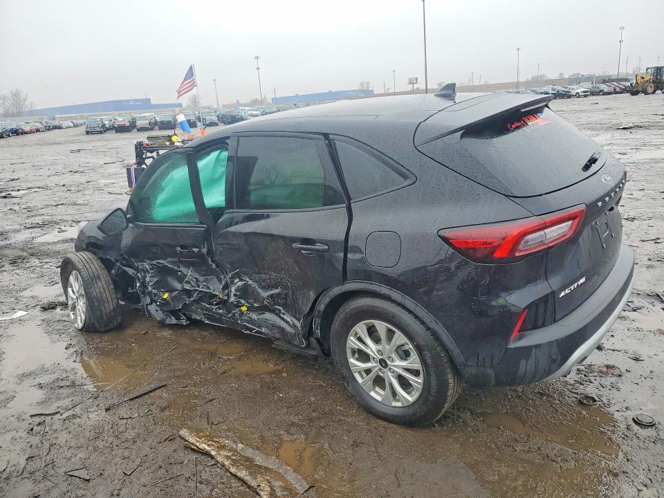 Photo 2 from auction – 2026 FORD ESCAPE with VIN 1FMCU9GN9TUA18254
