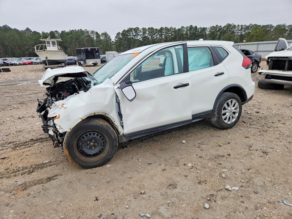 NISSAN ROGUE 2017 with VIN KNMAT2MT2HP600162 - Photo from auction