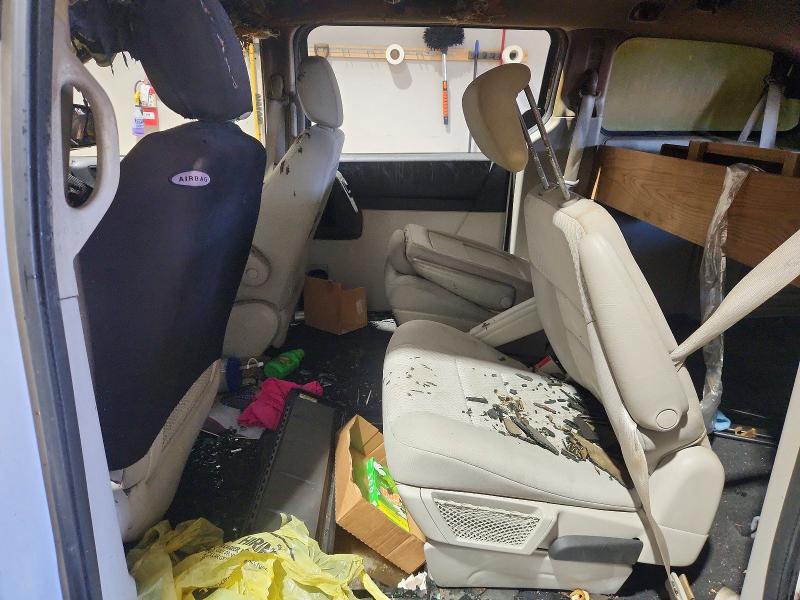 Photo 11 from auction – 2010 DODGE GRAND CARAVAN with VIN 2D4RN4DE2AR223513