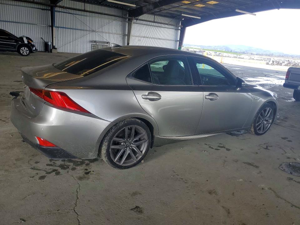 Photo 3 from auction – 2018 LEXUS IS with VIN JTHBA1D26J5074369