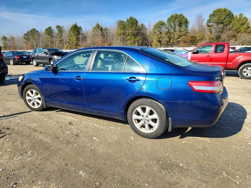 Photo 2 from auction – 2010 TOYOTA CAMRY BASE with VIN 4T1BF3EK2AU559753