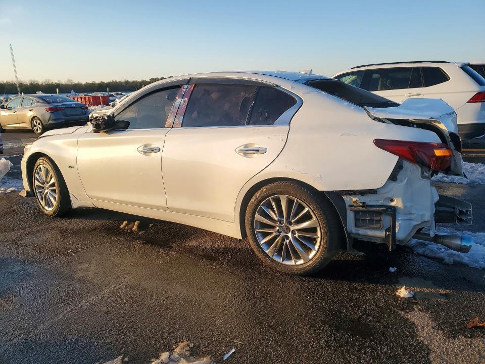 Photo 2 from auction – 2018 INFINITY Q50 with VIN JN1EV7AR4JM610462