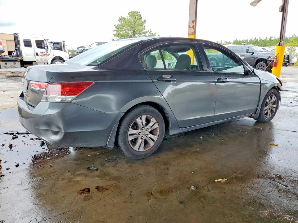 Photo 3 from auction – 2012 HONDA ACCORD with VIN 1HGCP2F4XCA222740