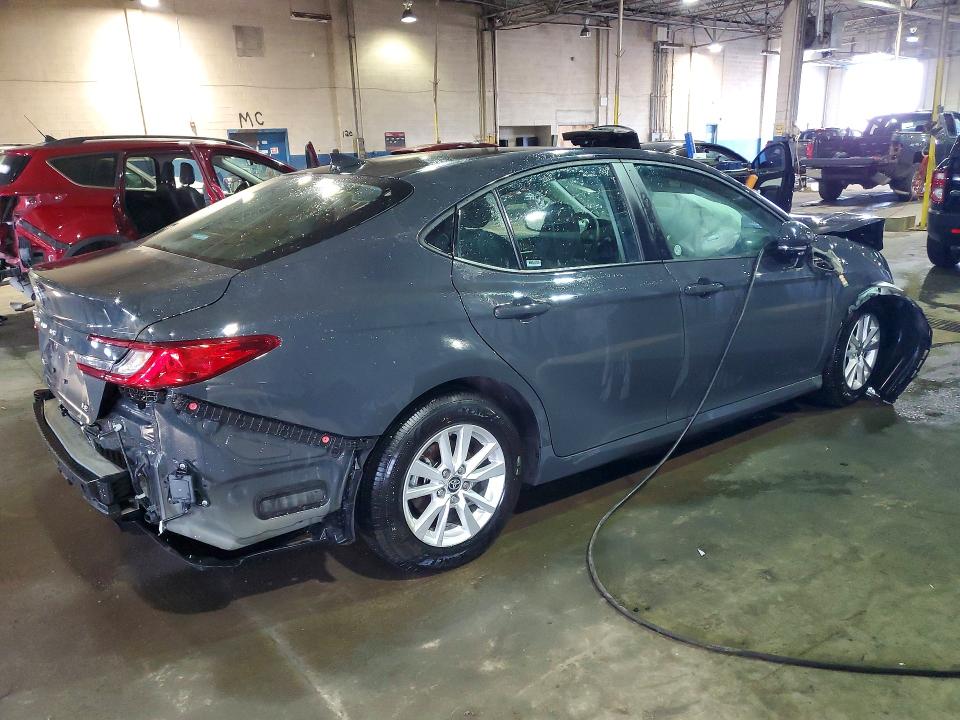 Photo 3 from auction – 2025 TOYOTA CAMRY with VIN 4T1DAACK8SU091737