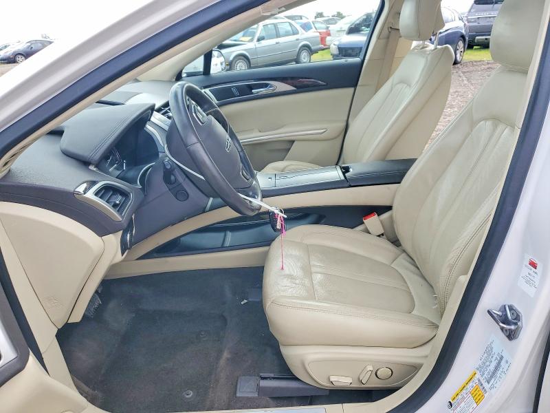 Photo 7 from auction – 2015 LINCOLN MKZ HYBRID with VIN 3LN6L2LU1FR618542