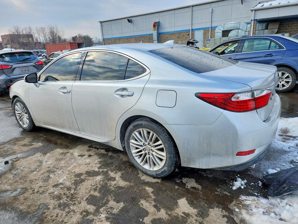 Photo 2 from auction – 2015 LEXUS ES 350 with VIN JTHBK1GG6F2185033