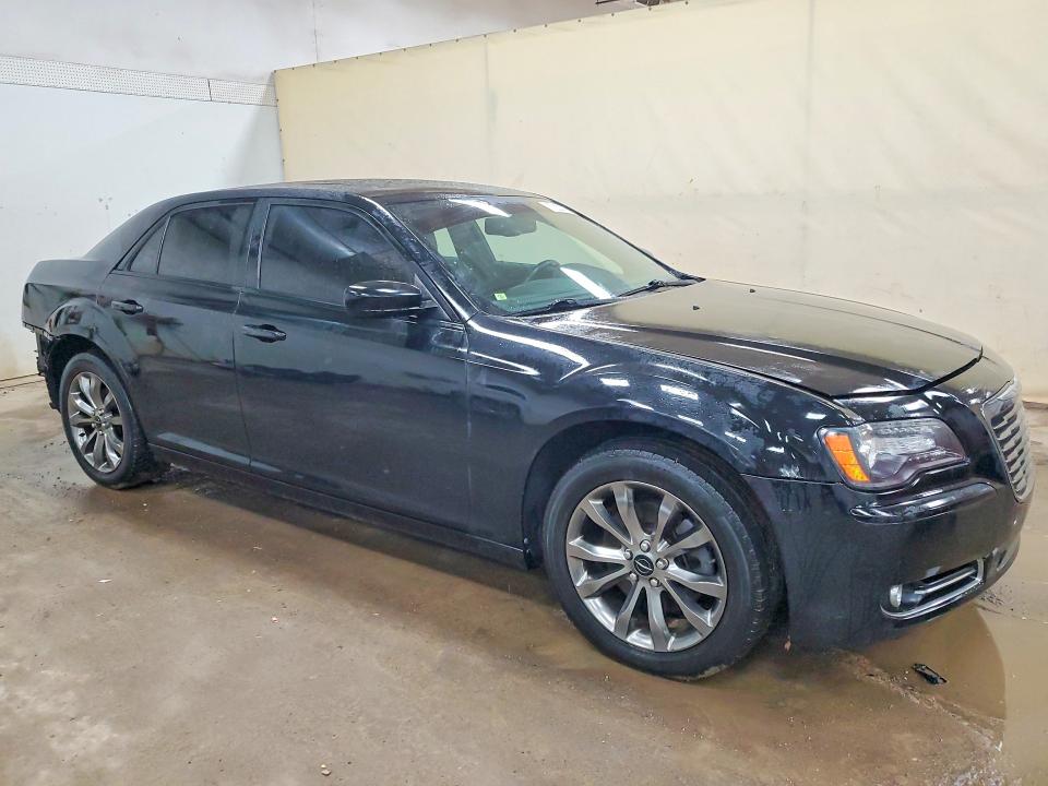 Photo 4 from auction – 2014 CHRYSLER 300 S with VIN 2C3CCAGG9EH384350