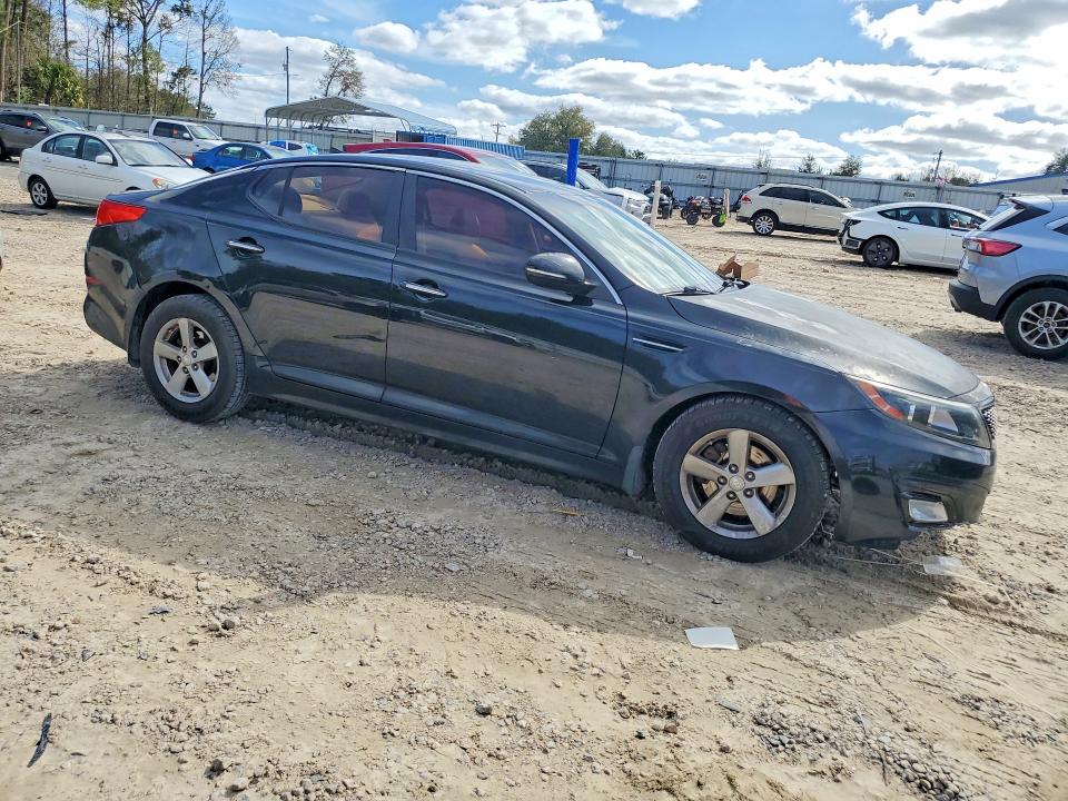 Zdjęcie 4 z aukcji – 2015 KIA OPTIMA z VIN 5XXGM4A73FG435687