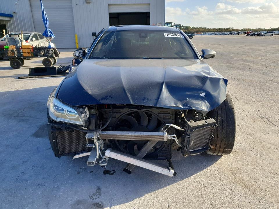 Photo 5 from auction – 2016 BMW M5 with VIN WBSFV9C56GG343378