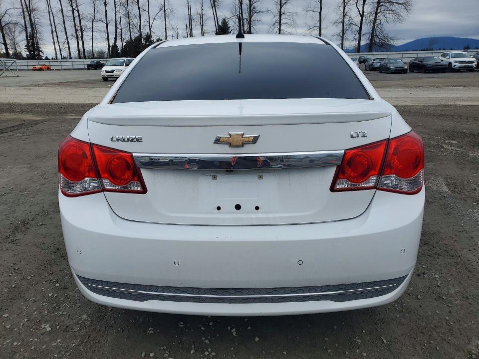 Photo 6 from auction – 2014 CHEVROLET CRUZE with VIN 1G1PG5SB3E7290845