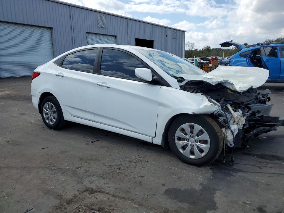 Zdjęcie 4 z aukcji – 2017 HYUNDAI ACCENT z VIN KMHCT4AE2HU334665