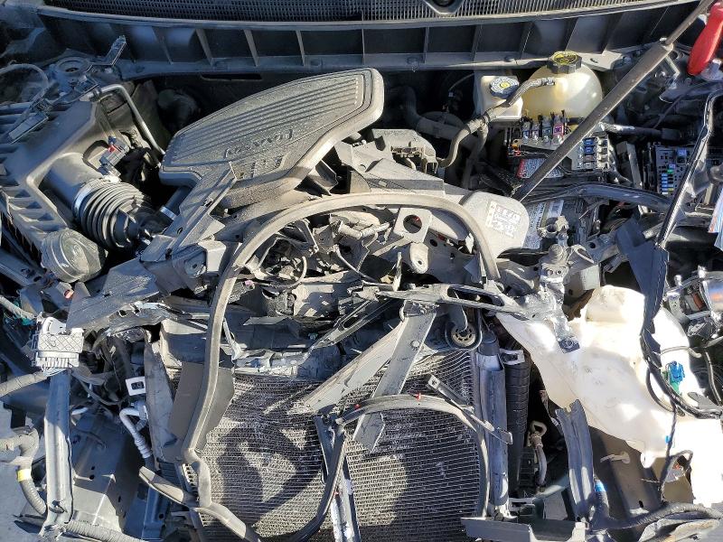 Photo 12 from auction – 2018 CADILLAC XT5 with VIN 1GYKNCRS0JZ168373