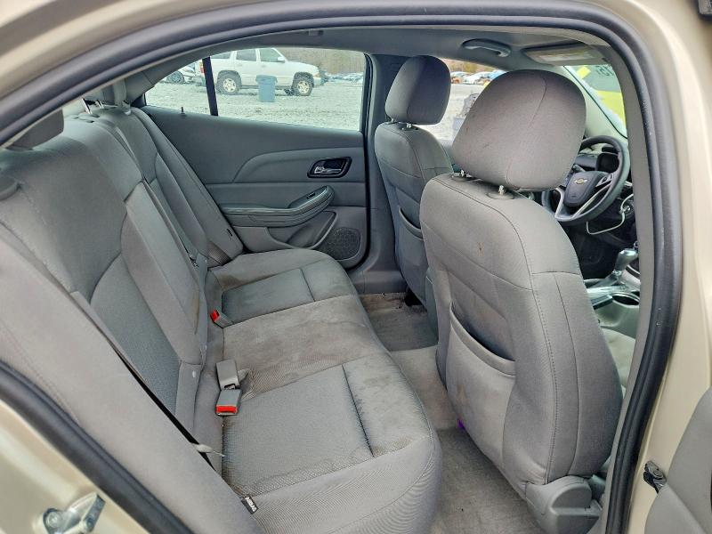 Photo 10 from auction – 2015 CHEVROLET MALIBU with VIN 1G11B5SL0FF153916