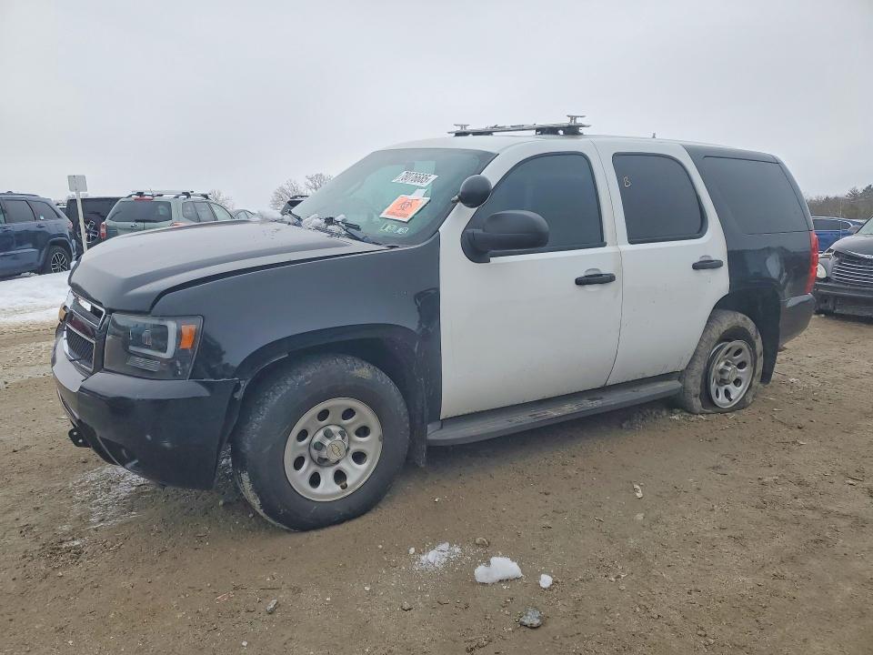 CHEVROLET TAHOE 2011 with VIN 1GNSK2E08BR233475 - Photo from auction