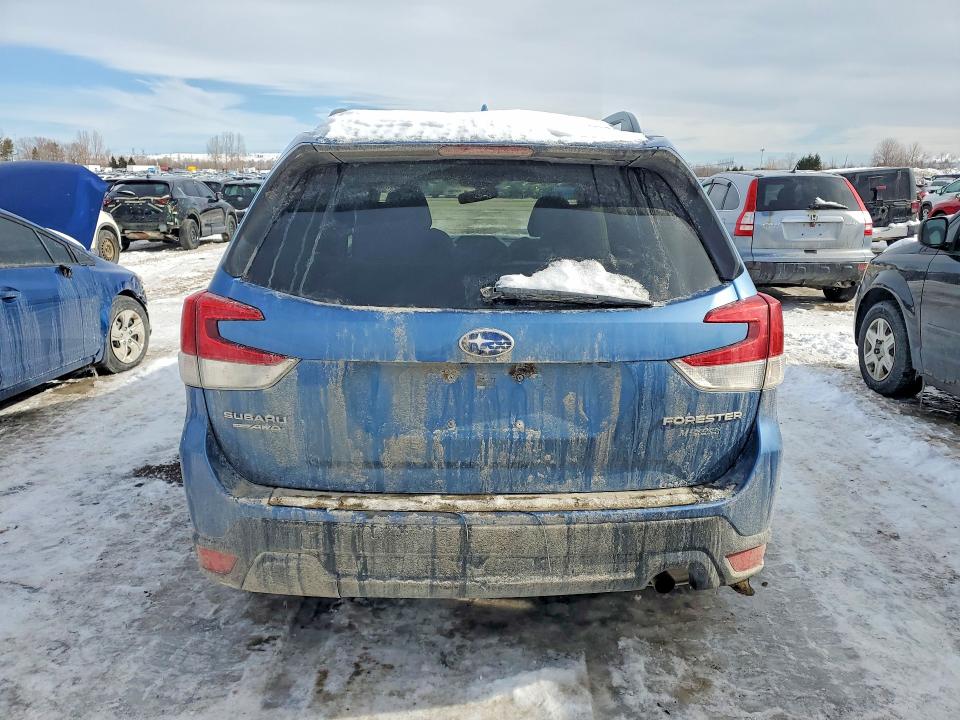 Photo 6 from auction – 2019 SUBARU FORESTER with VIN JF2SKEDC9KH431771
