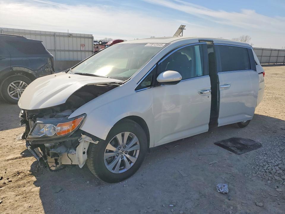 HONDA ODYSSEY 2016 with VIN 5FNRL5H64GB169373 - Photo from auction