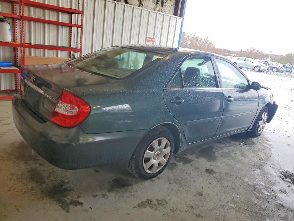 Photo 3 from auction – 2004 TOYOTA CAMRY with VIN 4T1BE32K54U362216