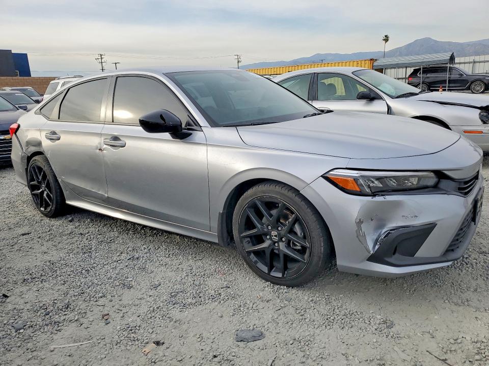 Photo 4 from auction – 2023 HONDA CIVIC with VIN 2HGFE2F57PH570952