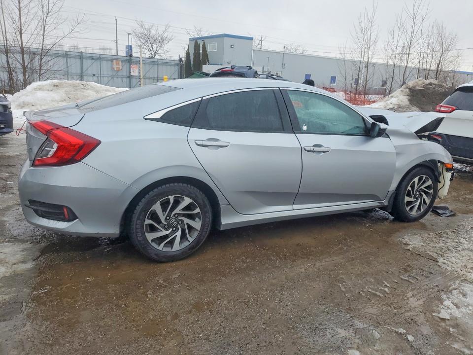 Photo 3 from auction – 2018 HONDA CIVIC with VIN 2HGFC2F64JH037396