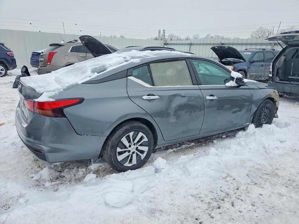 Photo 3 from auction – 2020 NISSAN ALTIMA with VIN 1N4BL4BV6LC200874