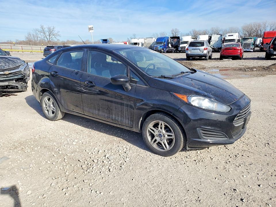 Photo 4 from auction – 2018 FORD FIESTA with VIN 3FADP4BJ8JM126444