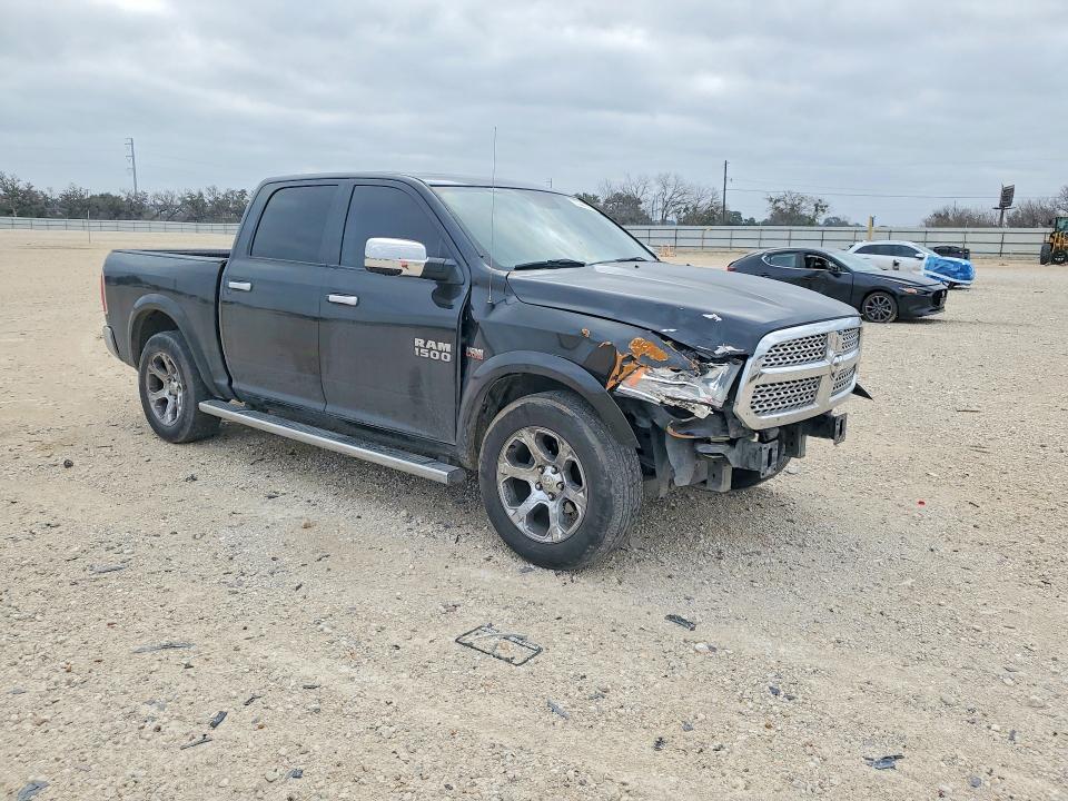 Photo 4 from auction – 2017 RAM 1500 with VIN 1C6RR6NT7HS806072
