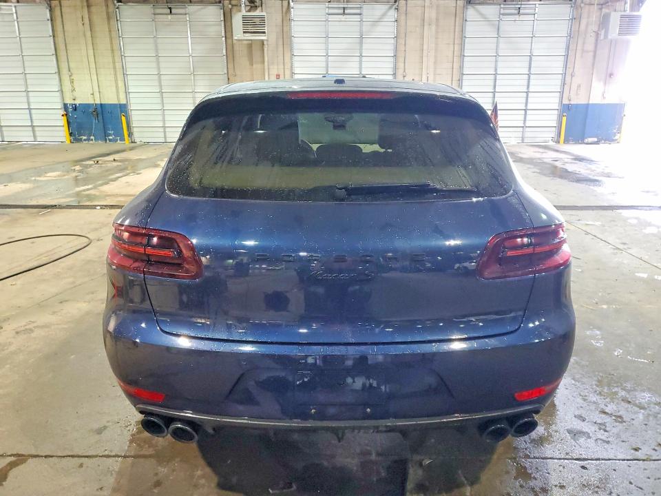 Photo 6 from auction – 2016 PORSCHE MACAN S with VIN WP1AB2A50GLB51657